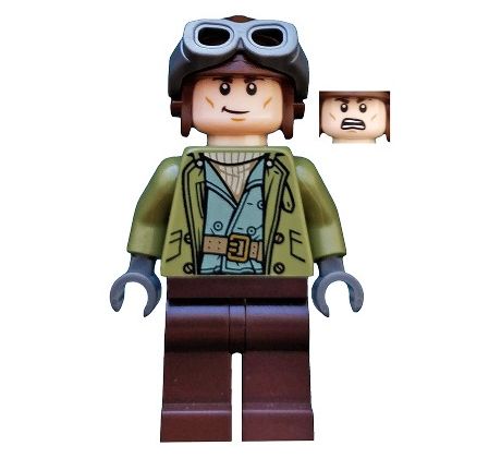 LEGO® Super Heroes Minifigurka Steve Trevor with Reddish Brown Hat with Goggles